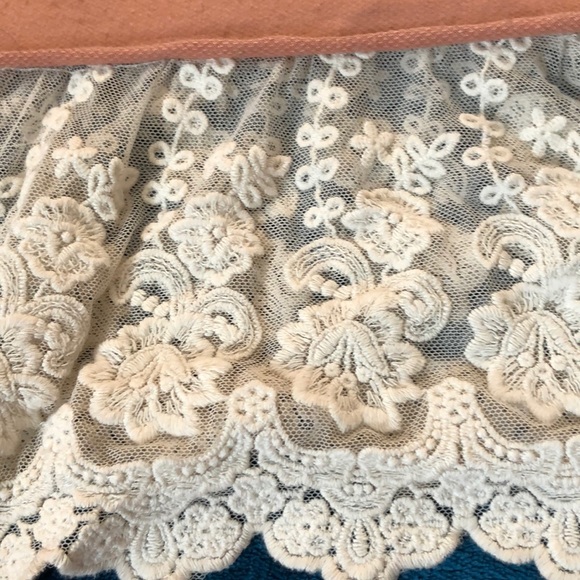 sweater - Picture 2 of 4